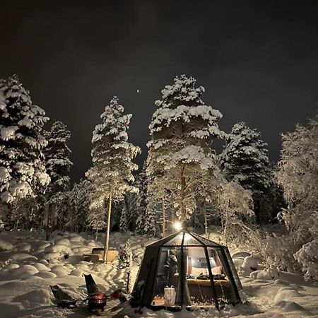 Aurora Igloo With Private Hot Tub By Invisible Forest Lodge Rovaniemi Exterior foto